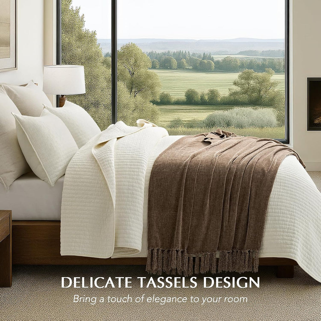 Mocha Brown Tasseled Chenille Throw Blanket